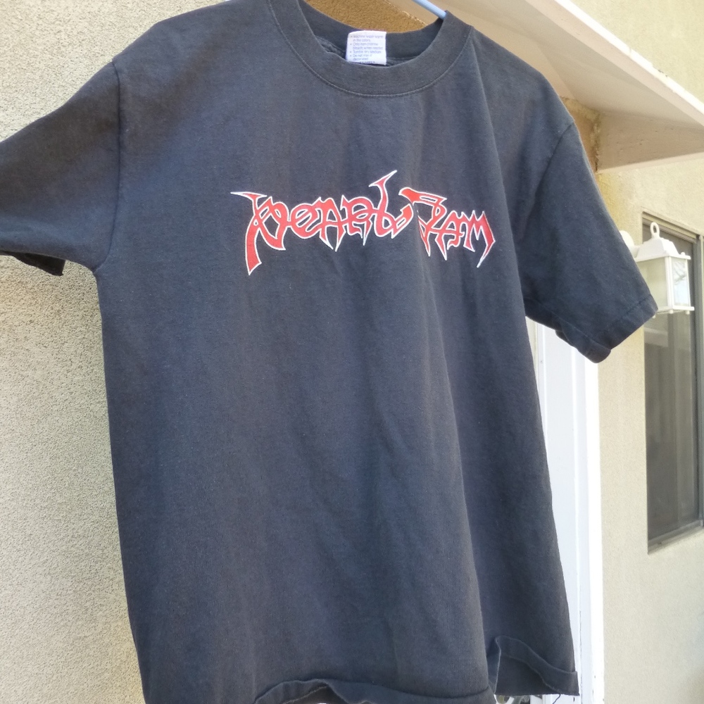 RARE Pearl Jam 1998 "Death to False Metal" t-shirt